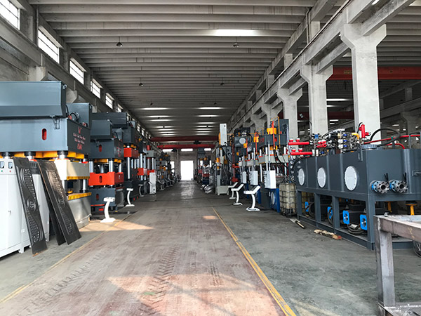 山東百興液壓機