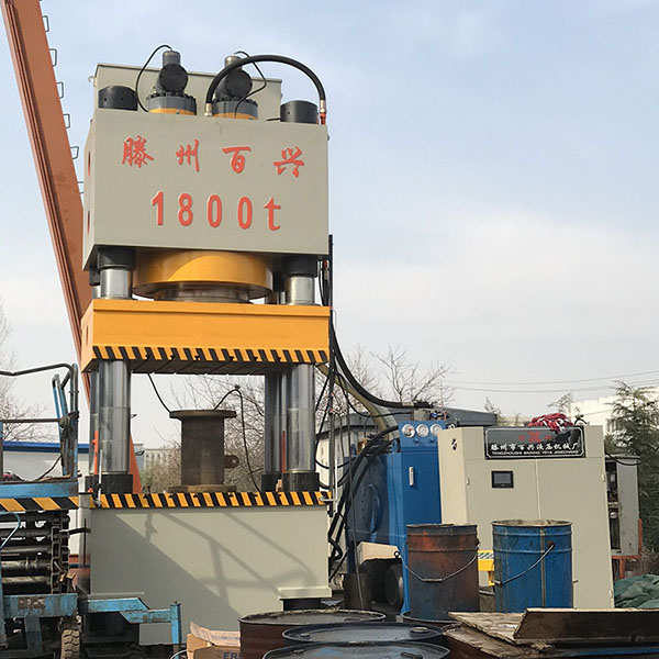 山東百興液壓機