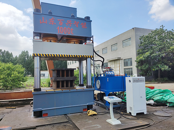 山東百興液壓機